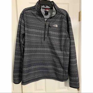 The North Face half zip men’s jacket pullover